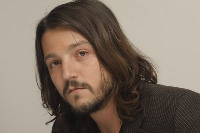 Diego Luna Poster 2285499