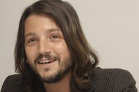 Diego Luna Sweatshirt #2285504