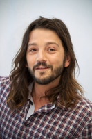 Diego Luna Tank Top #2331049