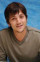 Diego Luna Tank Top #2396859