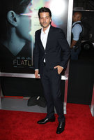 Diego Luna Sweatshirt #2767411