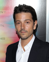Diego Luna Sweatshirt #2767431
