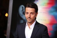 Diego Luna mug #G1052201