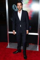 Diego Luna t-shirt #2810110