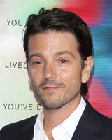 Diego Luna Sweatshirt #2810186