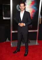 Diego Luna Sweatshirt #2810266