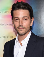 Diego Luna Tank Top #2810302