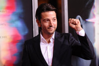 Diego Luna Tank Top #2810316