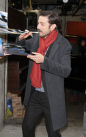 Diego Luna Sweatshirt #2873982