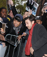 Diego Luna Sweatshirt #2873983