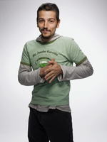 Diego Luna t-shirt #3668992