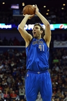 Dirk Nowitzki Sweatshirt #3431605