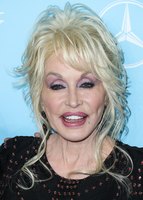 Dolly Parton t-shirt #3070712