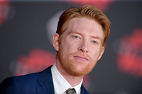 Domhnall Gleeson Longsleeve T-shirt #2948337