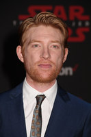 Domhnall Gleeson Longsleeve T-shirt #2948386