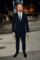 Domhnall Gleeson Longsleeve T-shirt #2948437