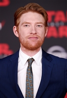 Domhnall Gleeson Longsleeve T-shirt #3019030