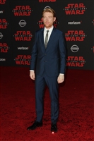 Domhnall Gleeson Longsleeve T-shirt #3019114