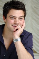 Dominic Cooper longsleeve t-shirt #2410993