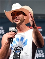 Donald Cerrone Sweatshirt #3517013