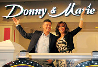 Donny & Marie Osmond Tank Top #2528899