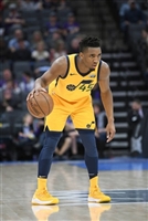 Donovan Mitchell Longsleeve T-shirt #3427417