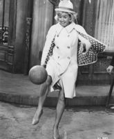 Doris Day Longsleeve T-shirt #2670441