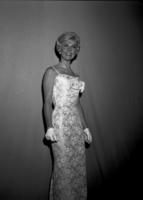 Doris Day Longsleeve T-shirt #2670501