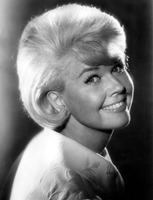 Doris Day Longsleeve T-shirt #2670603