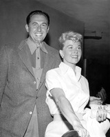 Doris Day Longsleeve T-shirt #2670656