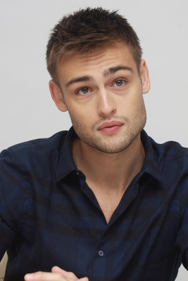 Douglas Booth Mouse Pad 2365476