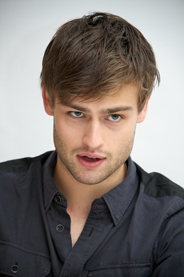 Douglas Booth Mouse Pad 2430697