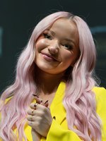 Dove Cameron mug #G2500777