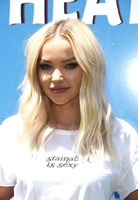 Dove Cameron mug #G2500782
