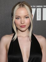 Dove Cameron longsleeve t-shirt #3930838