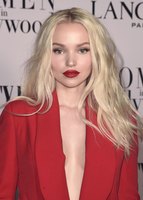 Dove Cameron mug #G2548225