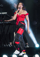 Dua Lipa Longsleeve T-shirt #3077024