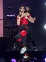 Dua Lipa Longsleeve T-shirt #3077040