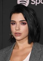 Dua Lipa Longsleeve T-shirt #3772507