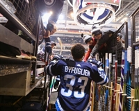 Dustin Byfuglien Sweatshirt #3531348