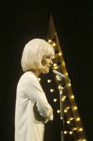 Dusty Springfield Longsleeve T-shirt #2595997