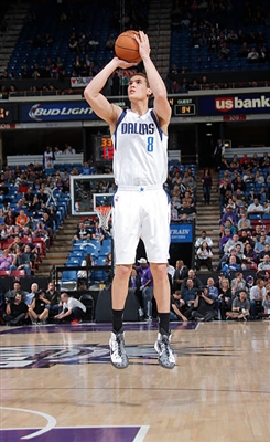 Dwight Powell Poster 3438061