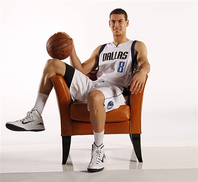 Dwight Powell Poster 3438122