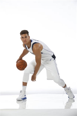 Dwight Powell Poster 3438125