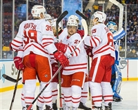 Dylan Larkin Sweatshirt #3555032
