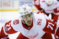 Dylan Larkin Sweatshirt #3555035