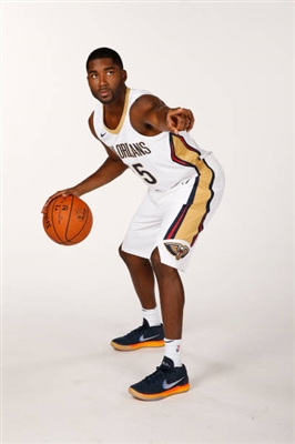 E'Twaun Moore posters