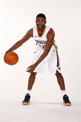 E'Twaun Moore posters