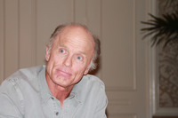 Ed Harris Longsleeve T-shirt #2342211