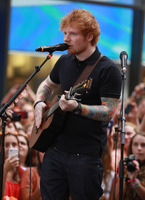 Ed Sheeran Longsleeve T-shirt #2522957